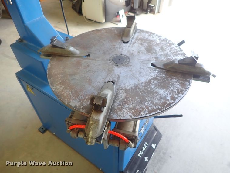 image for item GV9599 2007 Atlas TC-421 tire machine