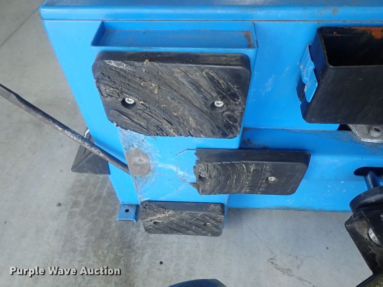 image for item GV9599 2007 Atlas TC-421 tire machine