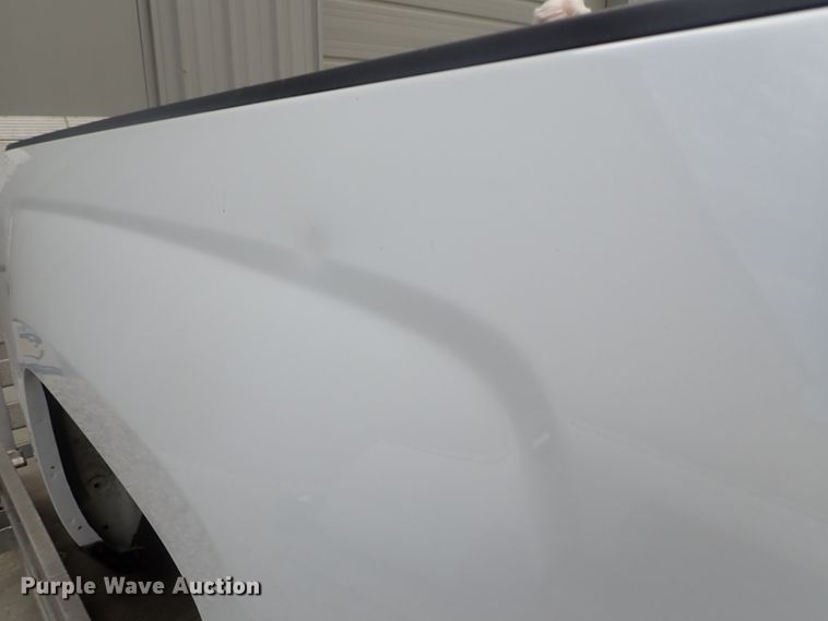 image for item GV9600 2017 Chevrolet Silverado pickup truck bed