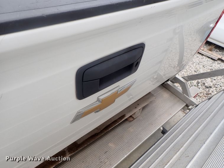 image for item GV9600 2017 Chevrolet Silverado pickup truck bed