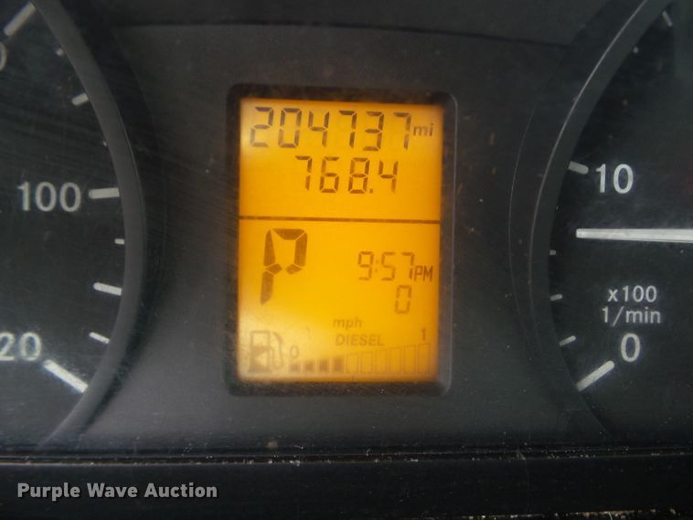 image for item GX9168 2012 Freightliner Sprinter 3500  box truck