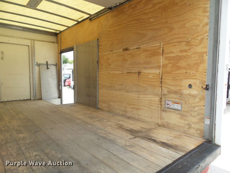 image for item GX9168 2012 Freightliner Sprinter 3500  box truck