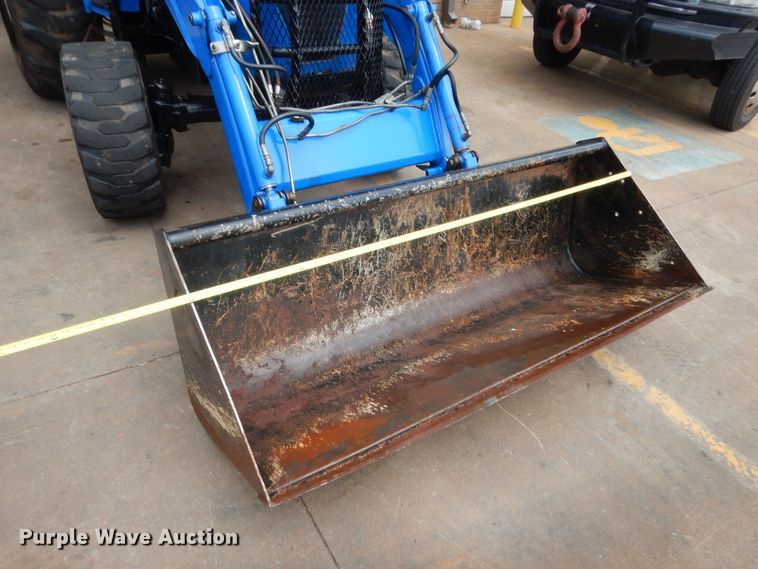 image for item HB9345 2004 New Holland TC55DA  MFWD tractor