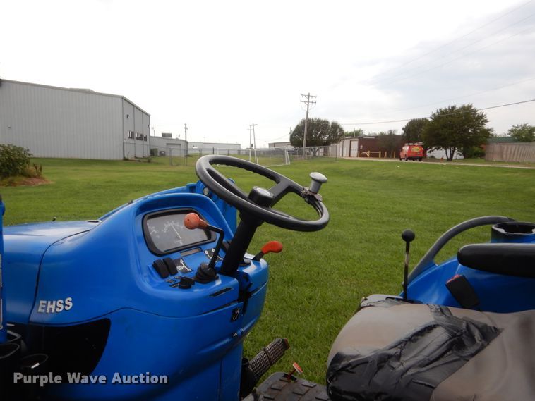 image for item HB9345 2004 New Holland TC55DA  MFWD tractor