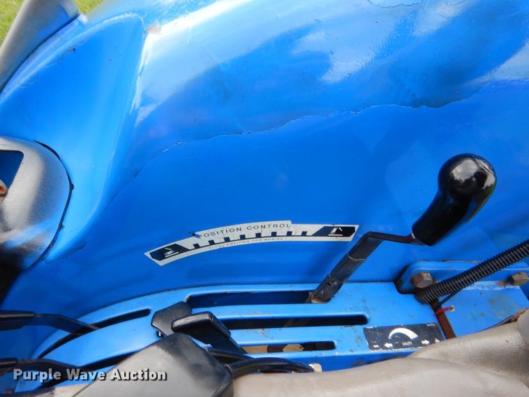 image for item HB9345 2004 New Holland TC55DA  MFWD tractor