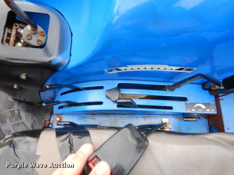 image for item HB9345 2004 New Holland TC55DA  MFWD tractor