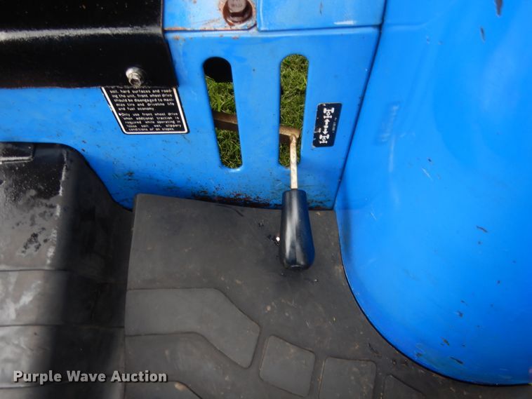 image for item HB9345 2004 New Holland TC55DA  MFWD tractor