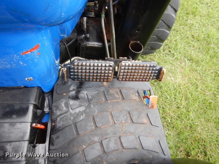 image for item HB9345 2004 New Holland TC55DA  MFWD tractor