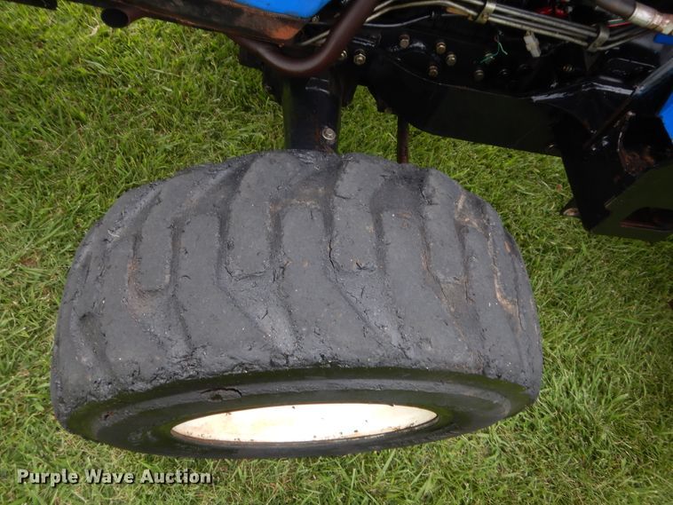 image for item HB9345 2004 New Holland TC55DA  MFWD tractor