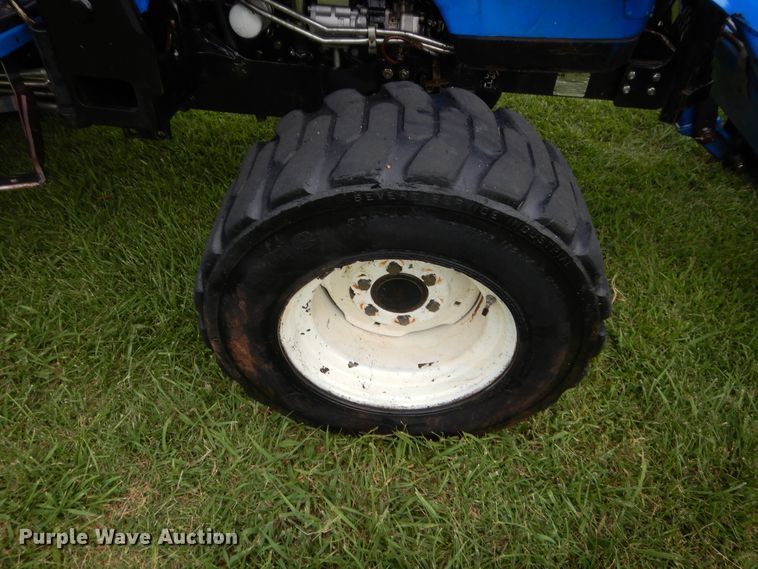 image for item HB9345 2004 New Holland TC55DA  MFWD tractor