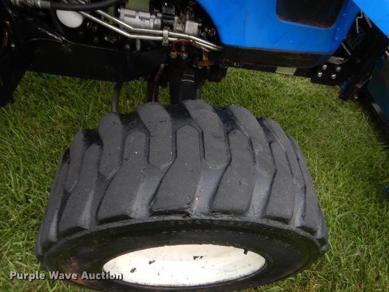 image for item HB9345 2004 New Holland TC55DA  MFWD tractor