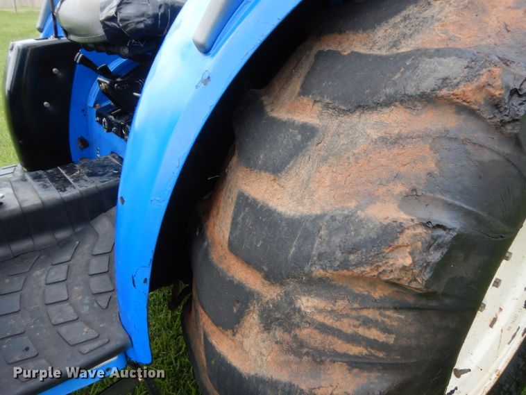 image for item HB9345 2004 New Holland TC55DA  MFWD tractor