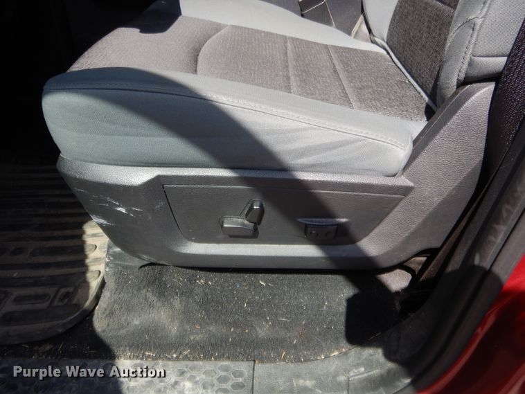 image for item HB9351 2013 Dodge Ram 1500  Quad Cab pickup truck