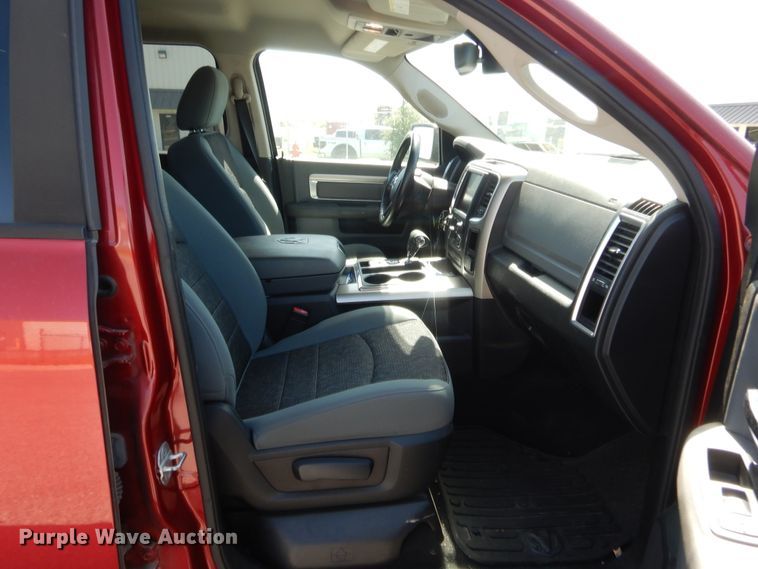 image for item HB9351 2013 Dodge Ram 1500  Quad Cab pickup truck