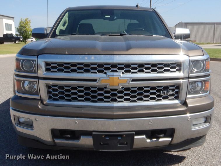 image for item HB9352 2014 Chevrolet Silverado 1500  Crew Cab pickup truck