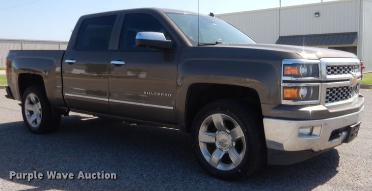 image for item HB9352 2014 Chevrolet Silverado 1500  Crew Cab pickup truck