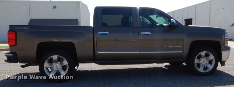 image for item HB9352 2014 Chevrolet Silverado 1500  Crew Cab pickup truck