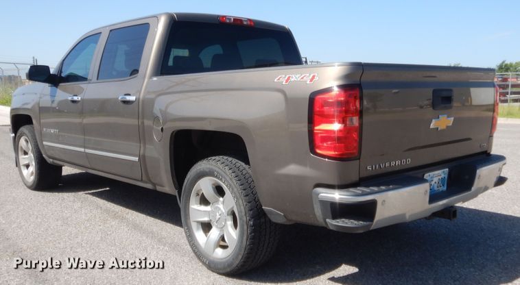 image for item HB9352 2014 Chevrolet Silverado 1500  Crew Cab pickup truck