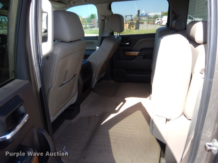 image for item HB9352 2014 Chevrolet Silverado 1500  Crew Cab pickup truck