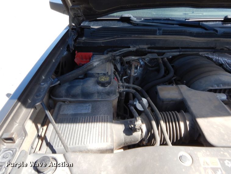 image for item HB9352 2014 Chevrolet Silverado 1500  Crew Cab pickup truck