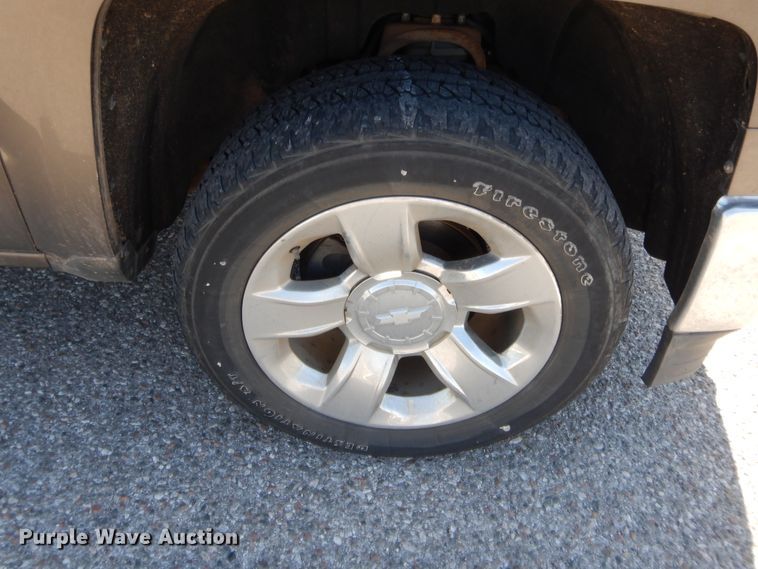 image for item HB9352 2014 Chevrolet Silverado 1500  Crew Cab pickup truck