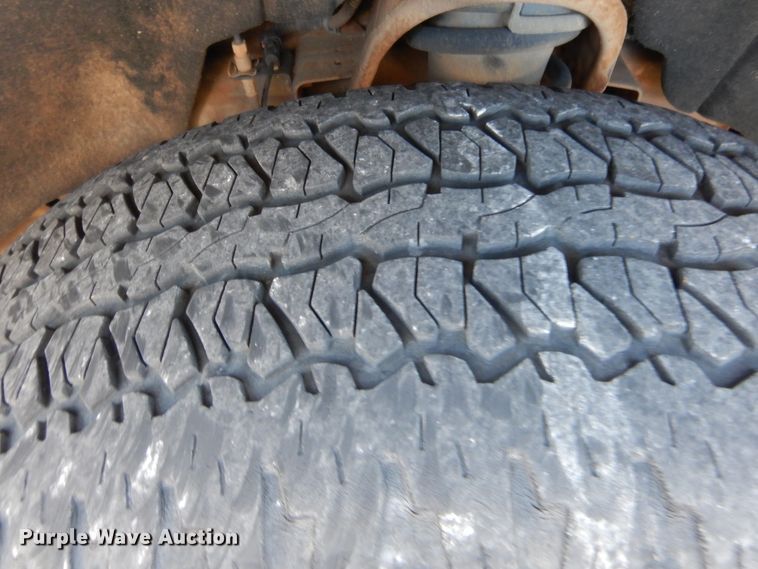 image for item HB9352 2014 Chevrolet Silverado 1500  Crew Cab pickup truck