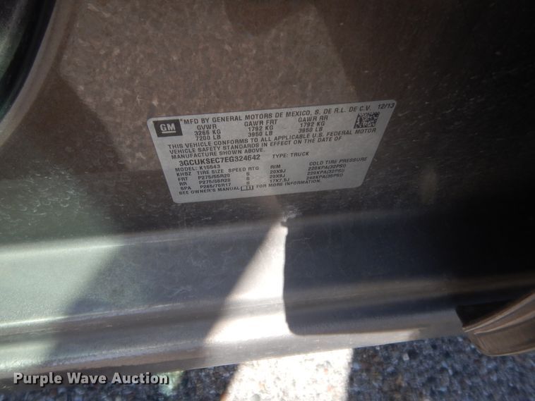 image for item HB9352 2014 Chevrolet Silverado 1500  Crew Cab pickup truck