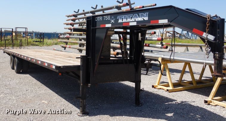 image for item HB9353 2011 Titan equipment trailer