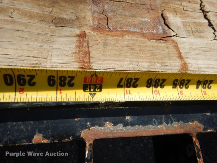 image for item HB9353 2011 Titan equipment trailer