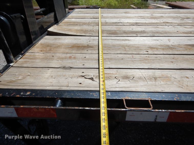 image for item HB9353 2011 Titan equipment trailer