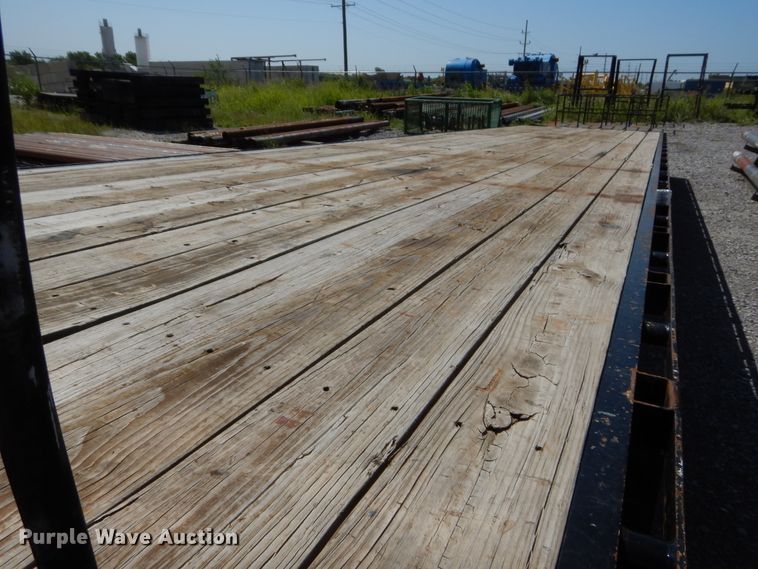 image for item HB9353 2011 Titan equipment trailer