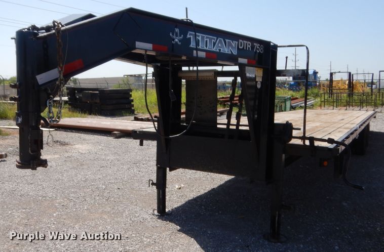 image for item HB9353 2011 Titan equipment trailer