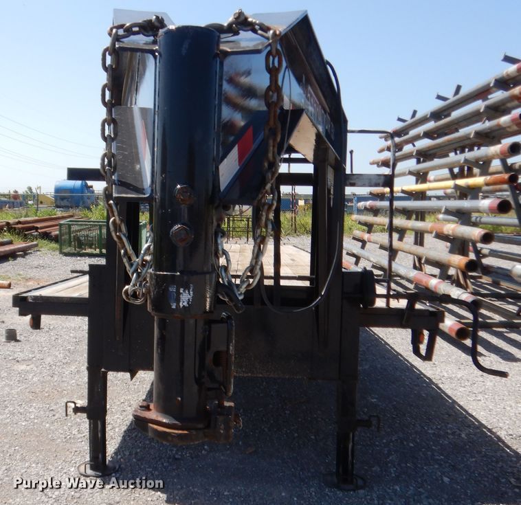 image for item HB9353 2011 Titan equipment trailer