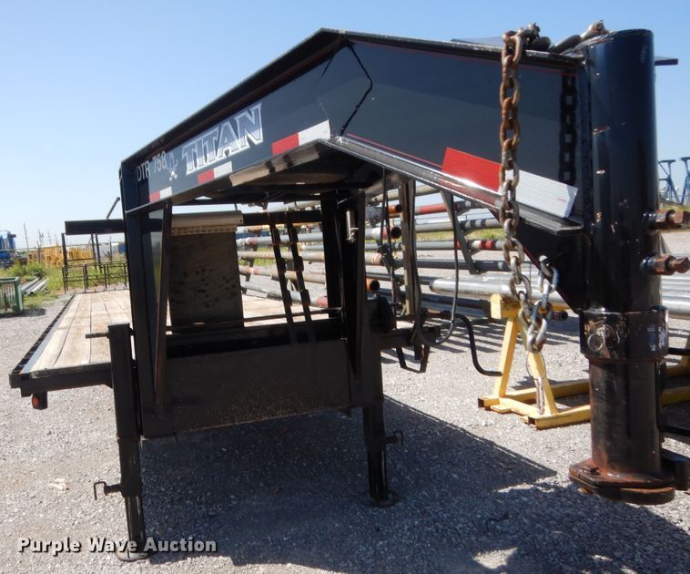 image for item HB9353 2011 Titan equipment trailer