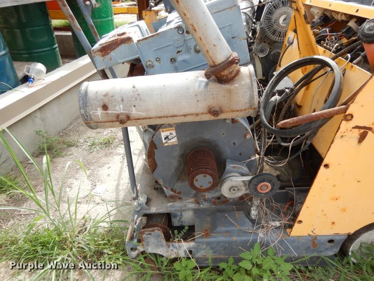 image for item HC9743 (4) concrete saws