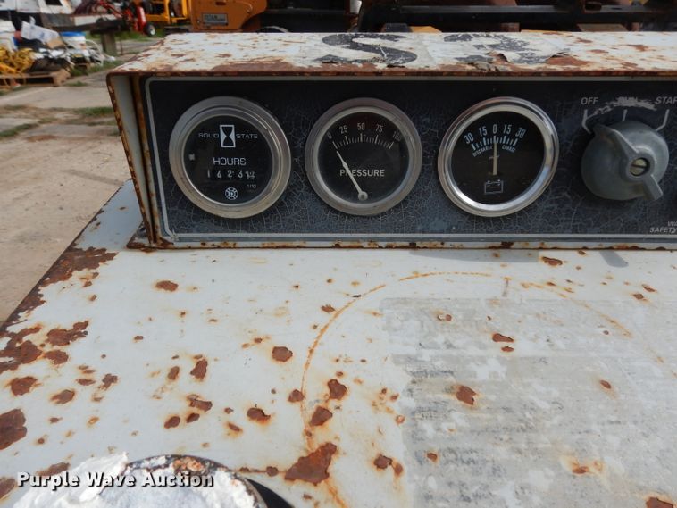 image for item HC9743 (4) concrete saws