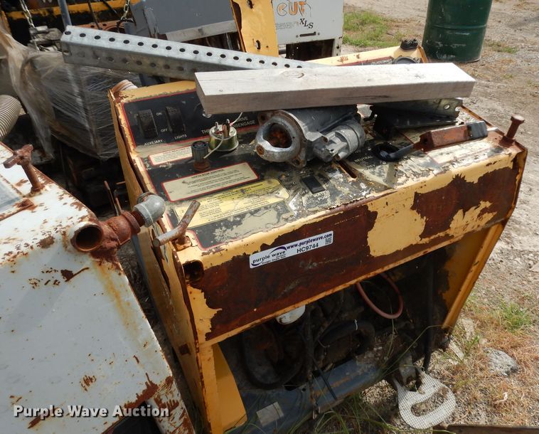 image for item HC9744 (3) concrete saws