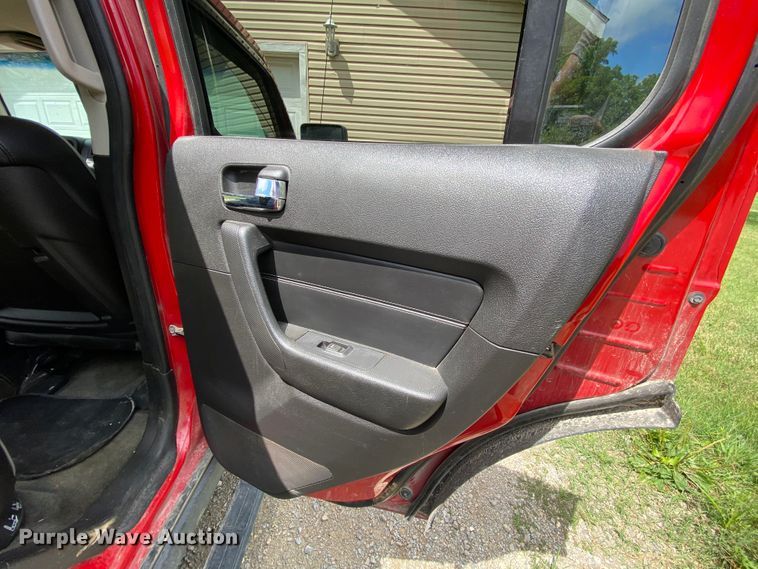 image for item HG9235 2008 Hummer H3  SUV