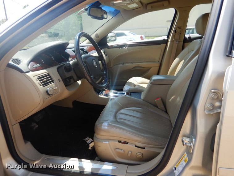 image for item HJ9810 2007 Buick Lucerne CXS