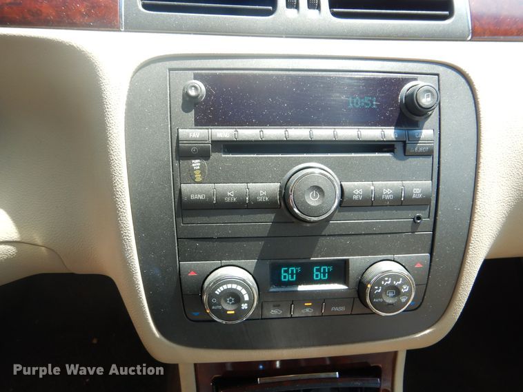 image for item HJ9810 2007 Buick Lucerne CXS