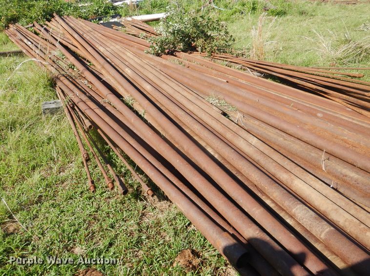 image for item HJ9857 Pipe sections and sucker rods