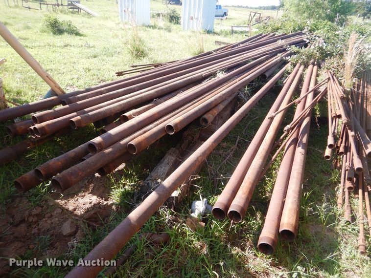 image for item HJ9857 Pipe sections and sucker rods