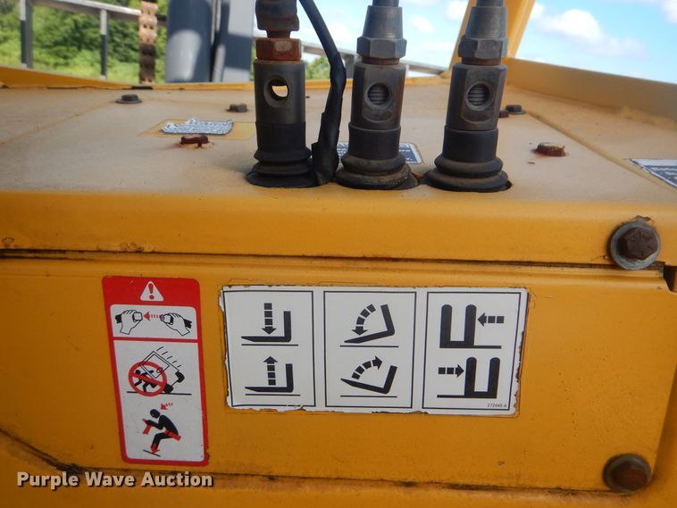 image for item HJ9859 Sellick S80  forklift