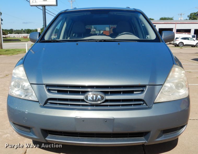 image for item HJ9875 2009 Kia Sedona  van