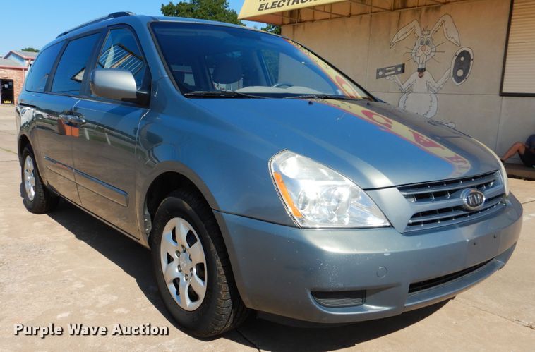 image for item HJ9875 2009 Kia Sedona  van