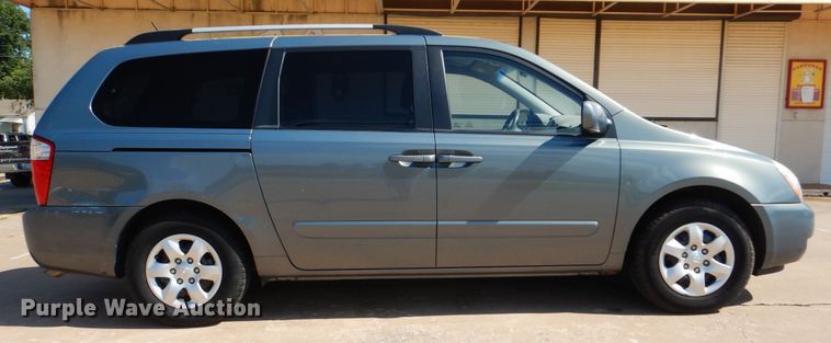 image for item HJ9875 2009 Kia Sedona  van