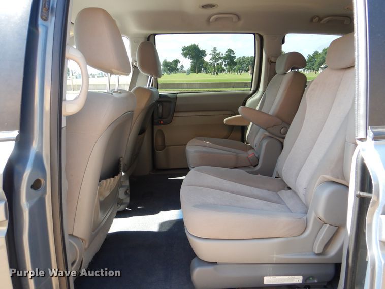 image for item HJ9875 2009 Kia Sedona  van