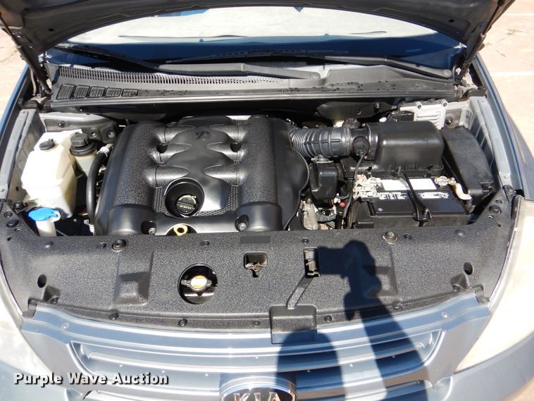 image for item HJ9875 2009 Kia Sedona  van