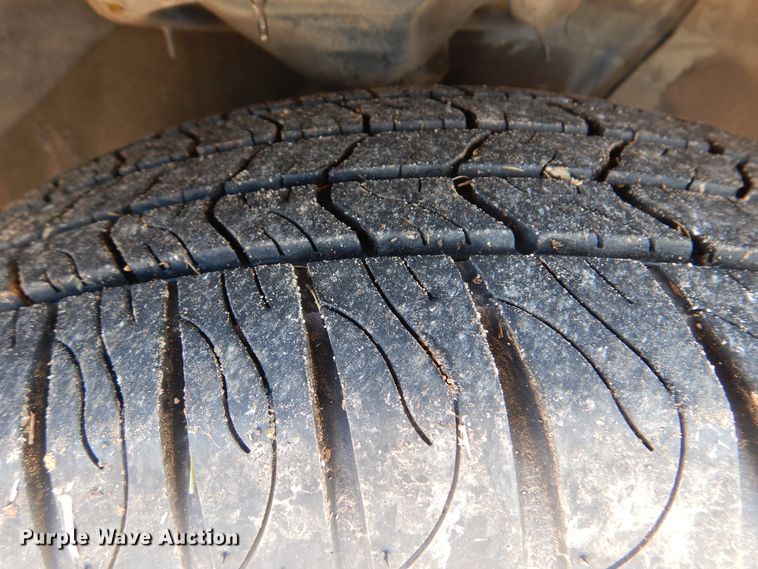 image for item HJ9875 2009 Kia Sedona  van