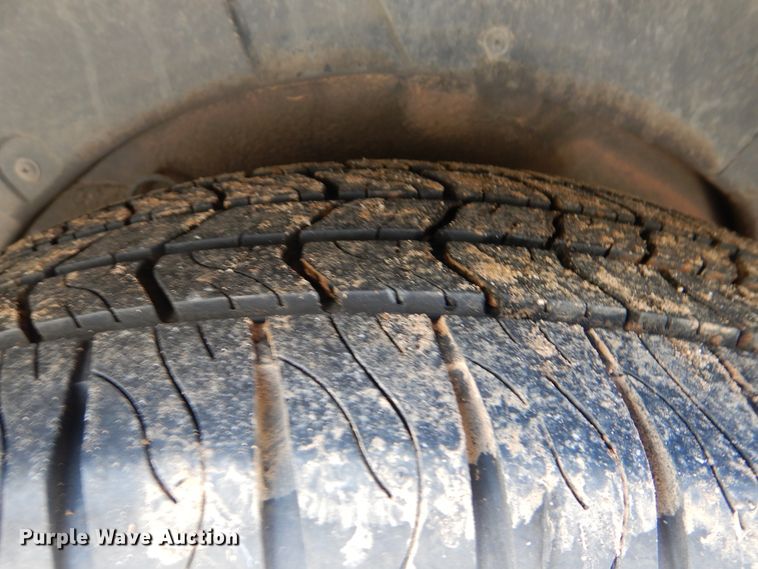 image for item HJ9875 2009 Kia Sedona  van